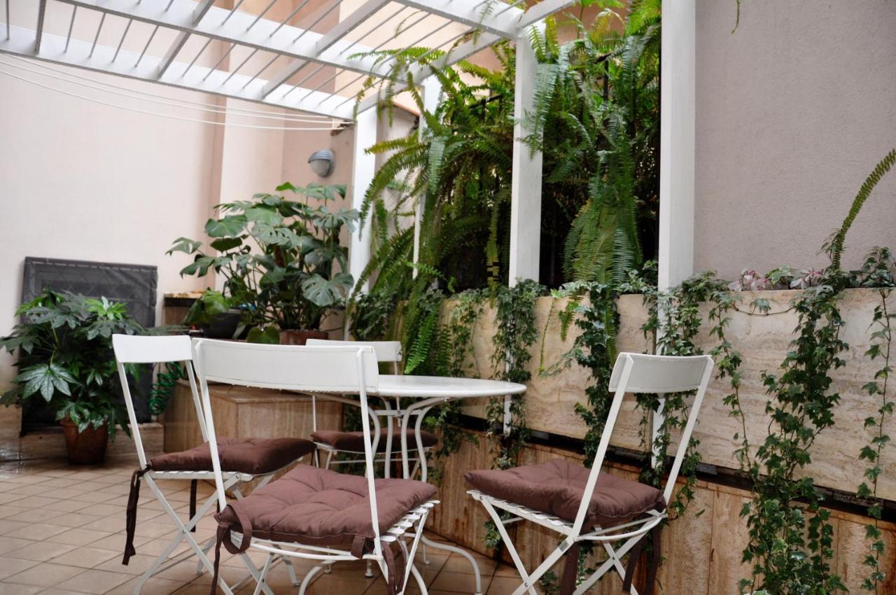 Campo Dei Fiori Modern Apartment With Terrace Roma Ngoại thất bức ảnh