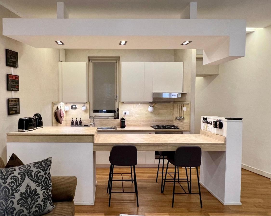 Campo Dei Fiori Modern Apartment With Terrace Roma Ngoại thất bức ảnh