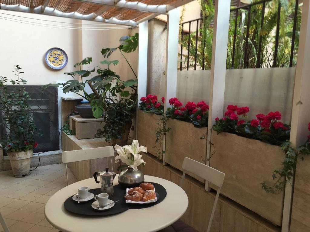 Campo Dei Fiori Modern Apartment With Terrace Roma Ngoại thất bức ảnh